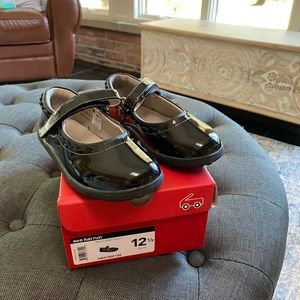 See Kai Run, Jane II Mary Jane - Patent Leather Black - Size 12.5